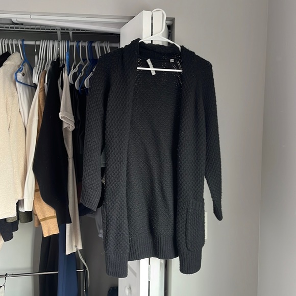 Vince Sweaters - Vince Chunky Oversized Black Knit Sweater, worn a few times